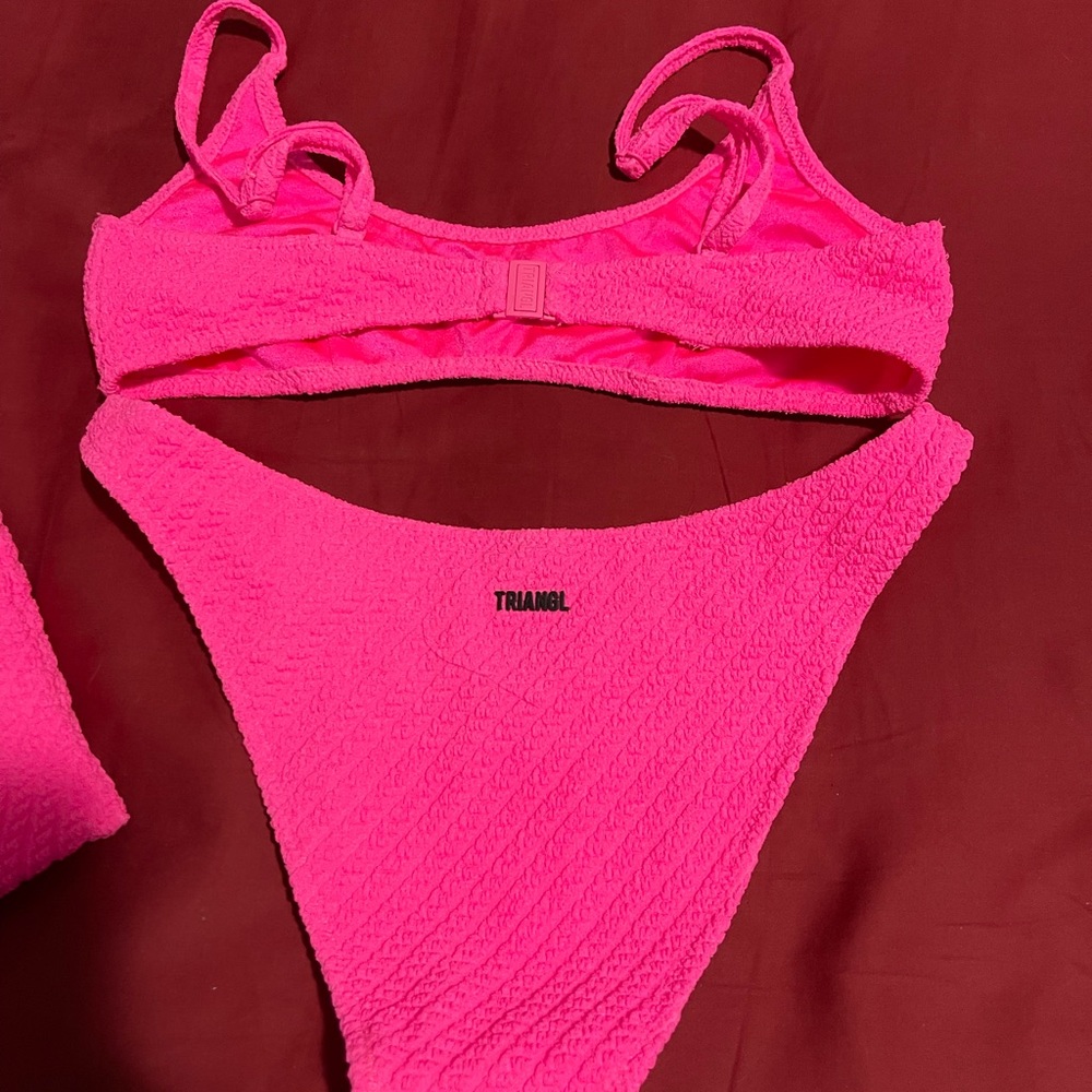 Clothes! - Picture 5 of 11